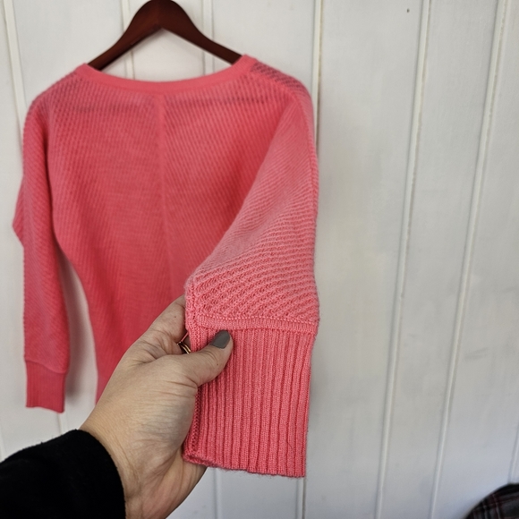 Pure Collection 100% Cashmere Knit Crochet Peach Long Sleeve Sweater sz US 2 - Picture 5 of 10